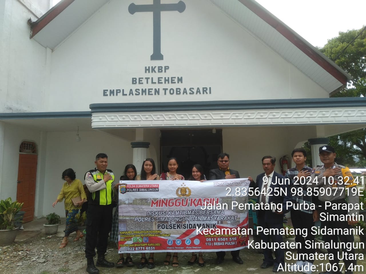 Polsek Sidamanik Gelar Minggu Kasih dan Pengamanan Ibadah di Gereja HKBP Betlehem Emplasmen Tobasari