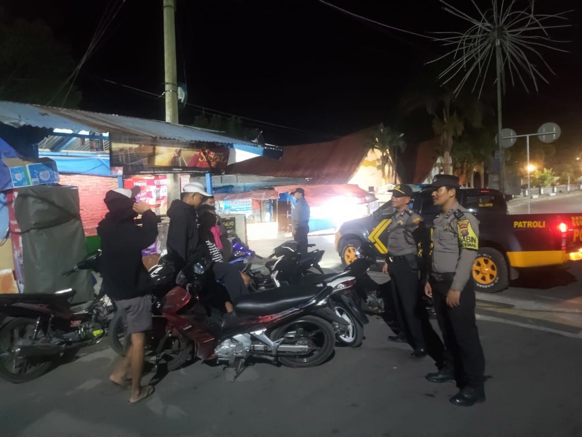 Blue Light Patrol Polsek Parapat Resor Simalungun Jamin Keamanan Kota Wisata Danau Toba