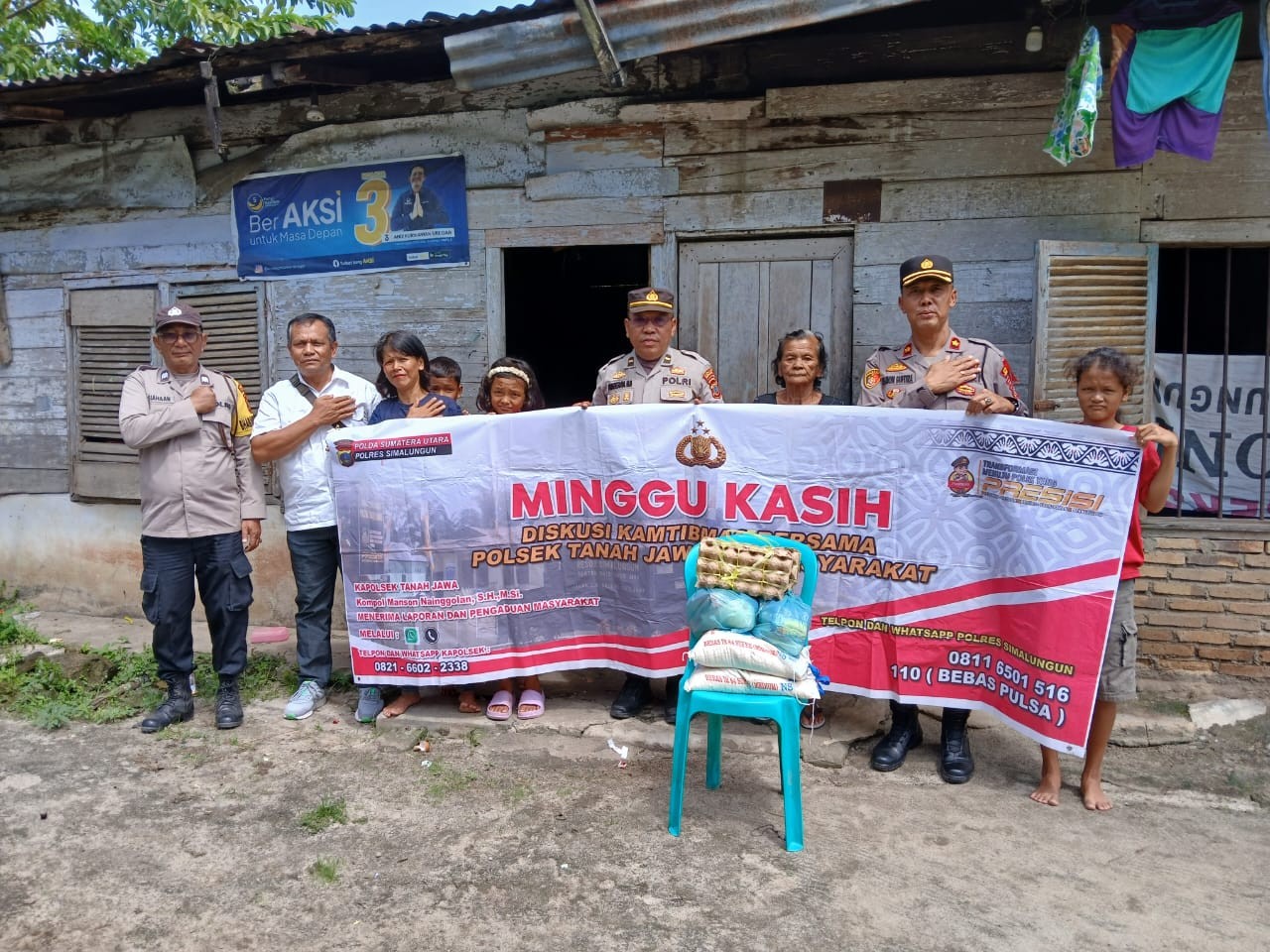 Kapolsek Tanah Jawa Gelar Minggu Kasih, Bantu Warga Kurang Mampu