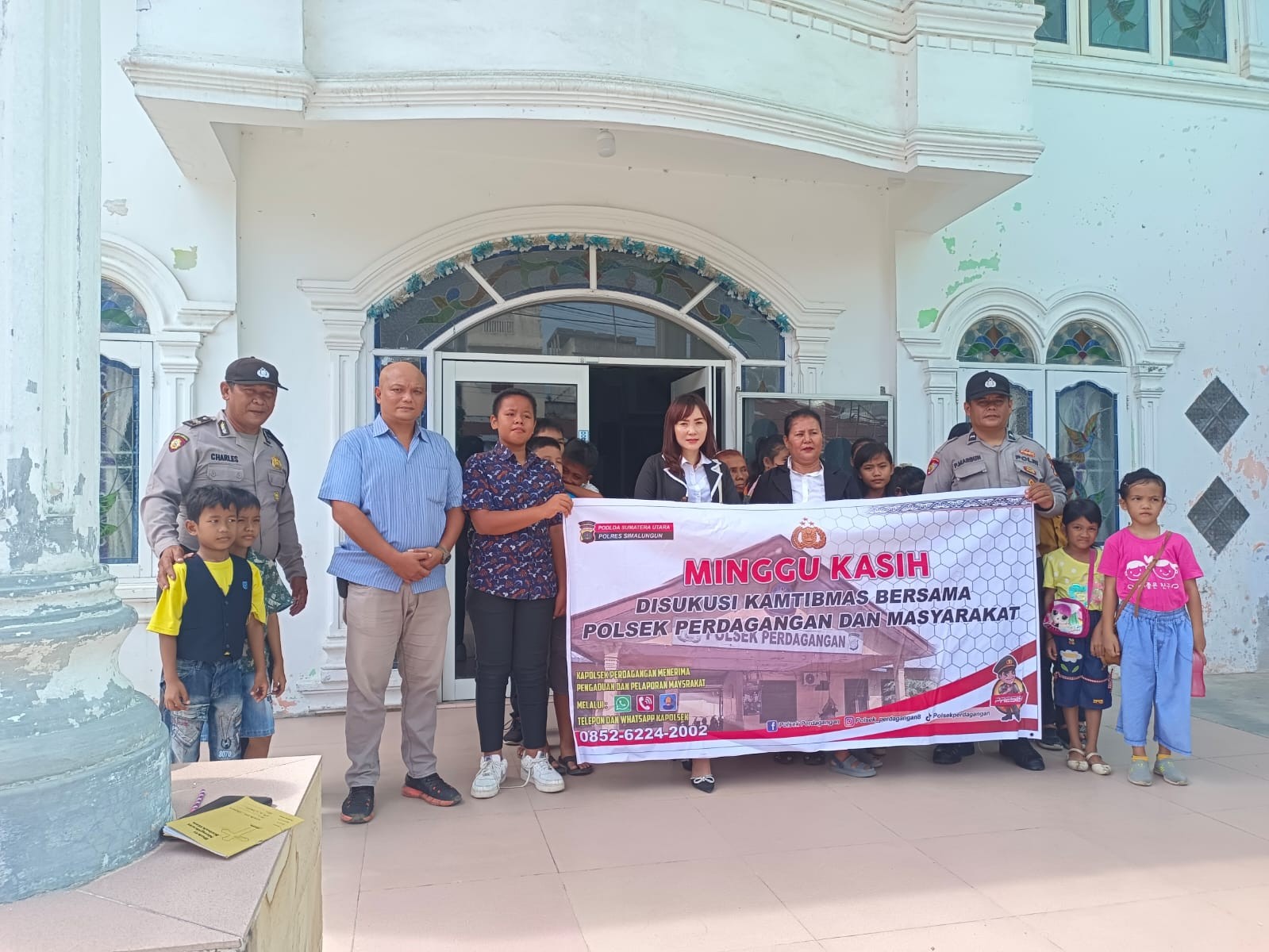 Personil Polsek Perdagangan Gelar Giat Minggu Kasih, Patroli, dan Monitoring Ibadah Minggu