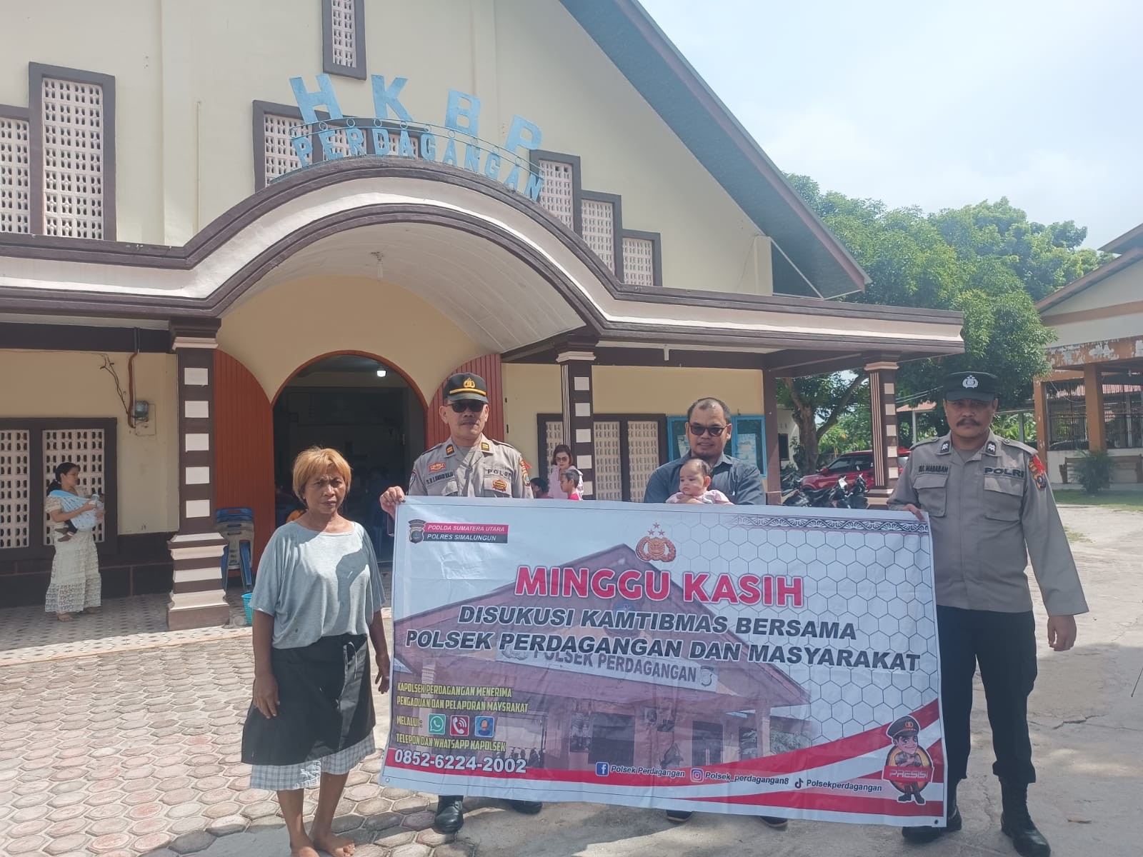 Polsek Perdagangan Gelar Patroli dan Monitoring Ibadah Minggu di Gereja-Gereja