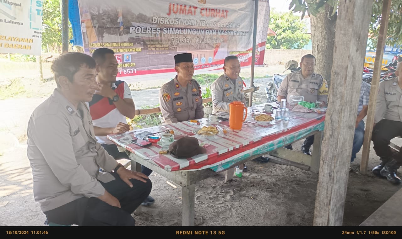 Kapolsek Tanah Jawa Gelar Jumat Curhat untuk Mendengar Keluhan Warga Menjelang Pilkada