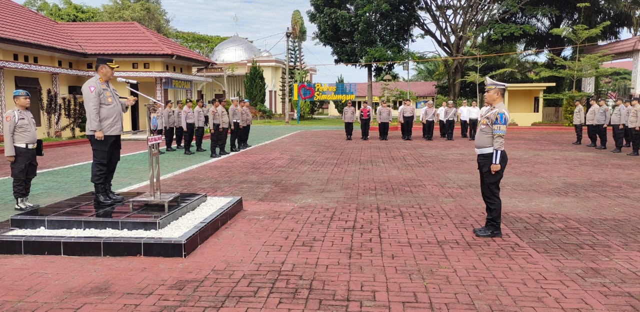 Polres Simalungun Menggelar Apel Siaga Menjelang Pelantikan Presiden dan Wakil Presiden Terpilih