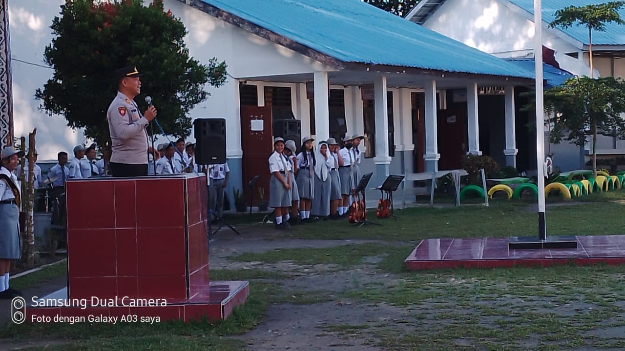 Kapolsek Raya Berikan Himbauan Kamtibmas Kepada Siswa SMK Seni & Budaya dalam Kegiatan Police Go To 