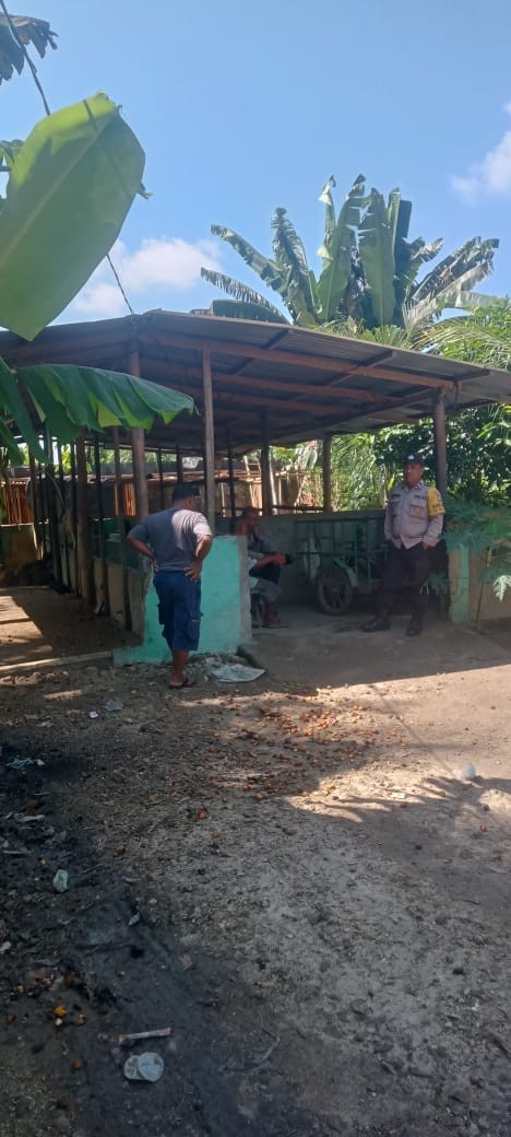 Bhabinkamtibmas Polsek Perdagangan Sambang Gudang Sawit, Himbau Kamtibmas dan Cegah Peredaran Narkob