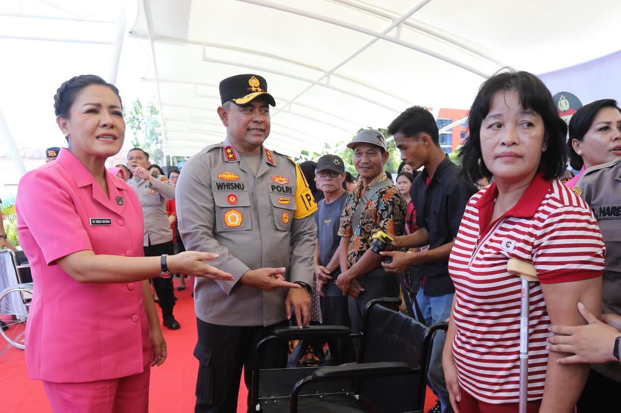 Polda Sumut Gelar Bakti Sosial dan Kesehatan Menjelang Pilkada 2024 di Nias