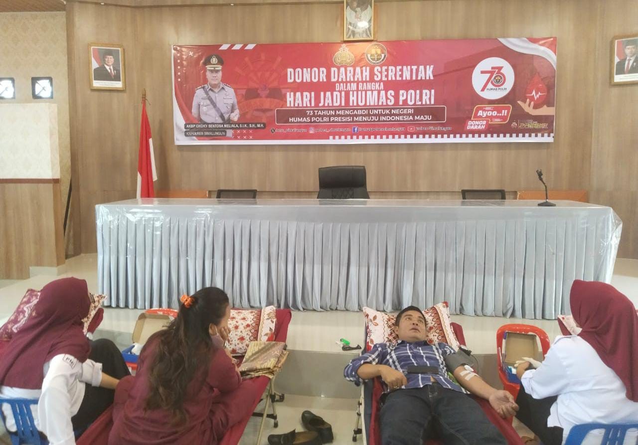 Rayakan HUT ke-73, Humas Polri Simalungun Wujudkan Pengabdian Lewat Donor Darah Serentak