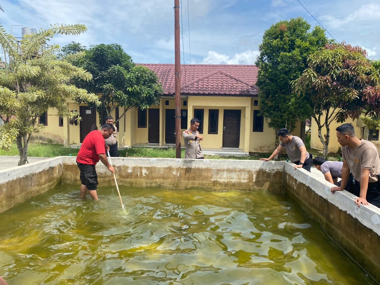 Polres Simalungun Siapkan Program Ketahanan Pangan dengan Kolam Ikan Lele, Wujud Nyata ASTA CITA Pre