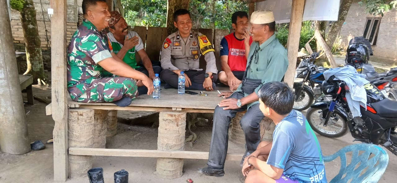 Sinergi Kepolisian dan TNI dalam Memperkuat Kamtibmas Menjelang Pilkada di Ujung Padang, Simalungun