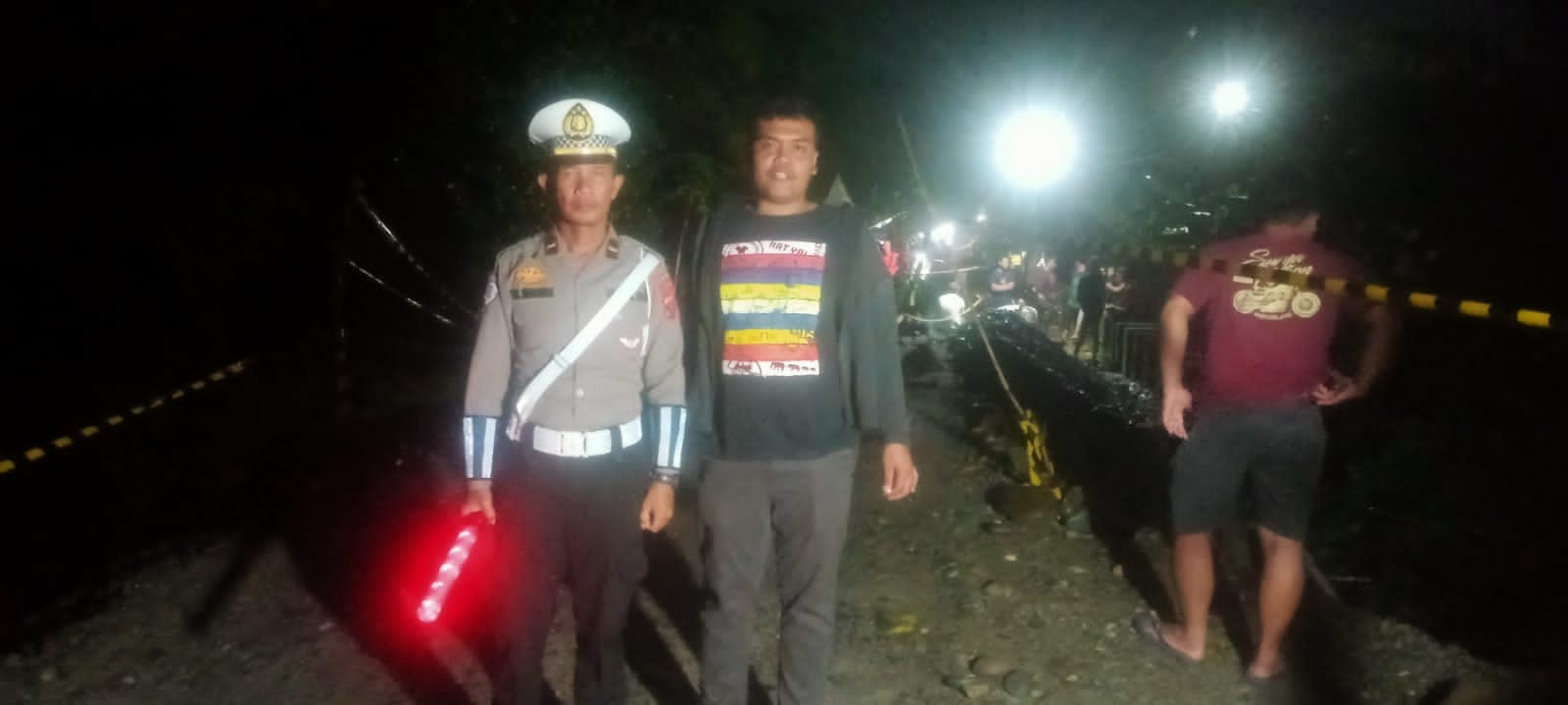 Respons Cepat Polsek Tanah Jawa Atas Longsor di Nagori Tanjung Pasir, Simalungun