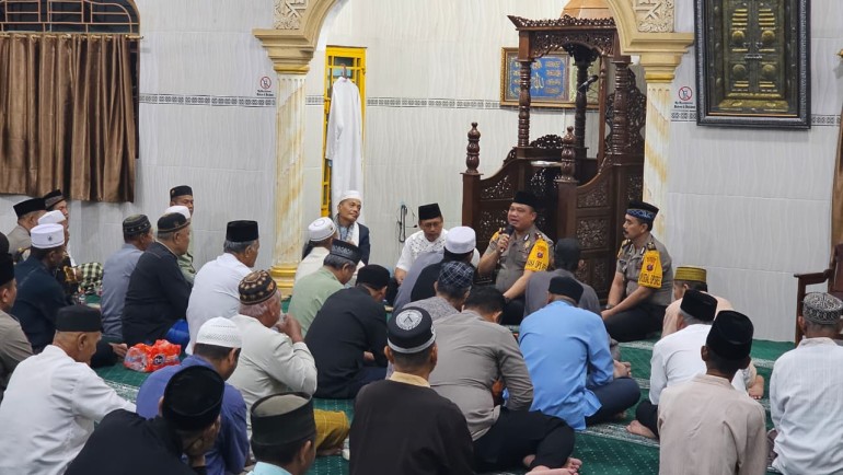 Subuh Keliling di Tapian Dolok, Wakapolres Simalungun Serap Aspirasi Warga dan Ajak Perangi Narkoba serta Balap Liar